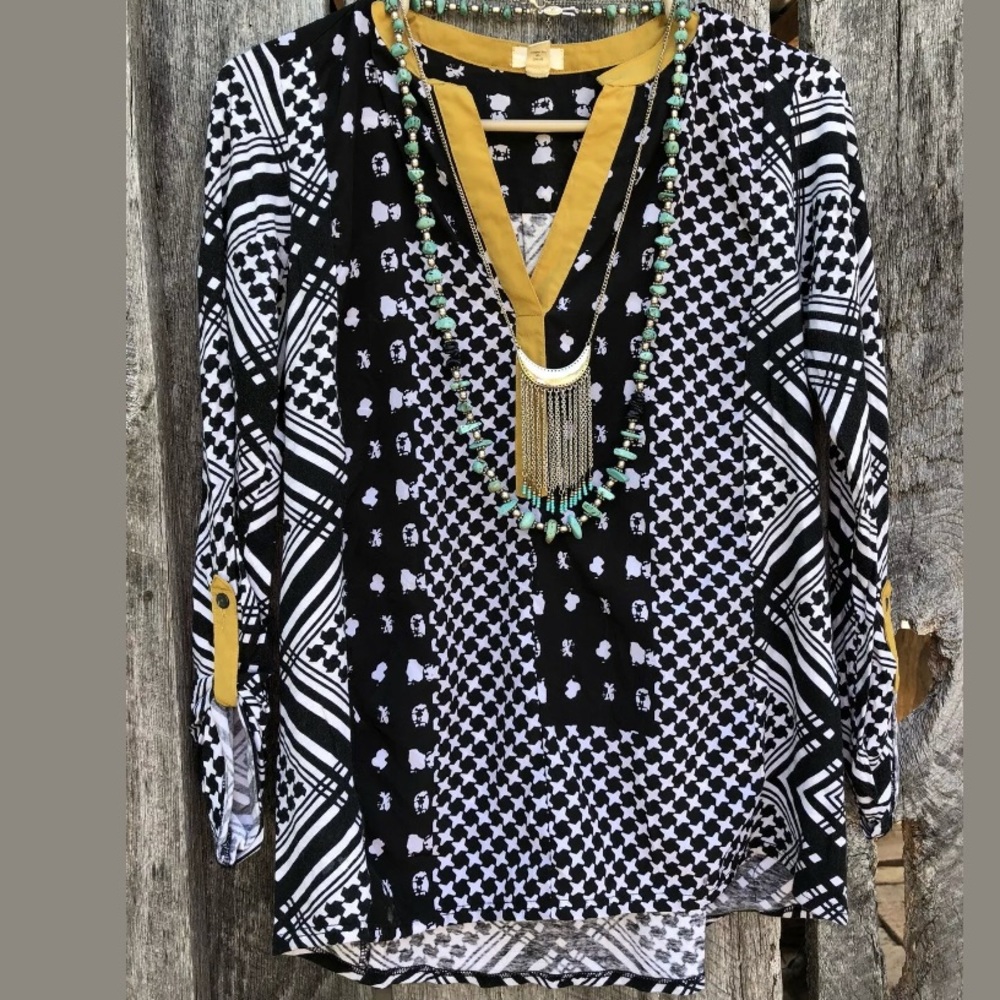 Anthropologie Tiny Henley blouse pullover boho XS southwest retro gypsy black
